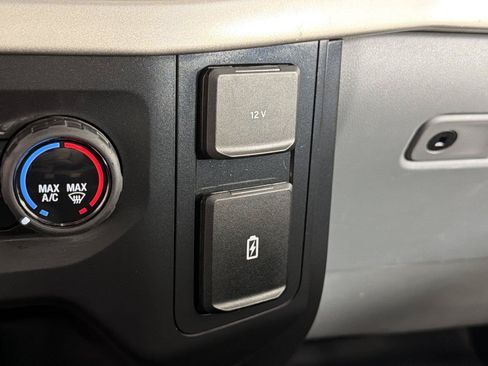 Used 2021 Ford F150 XL w/ Trailer Tow Package RWD image 26