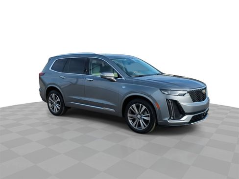 Certified 2020 Cadillac XT6 Premium Luxury image 2