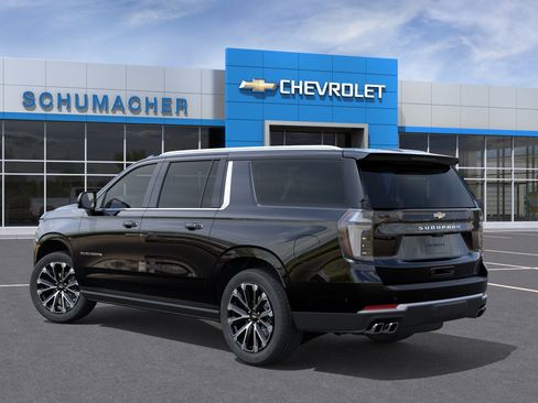 New 2026 Chevrolet Suburban High Country AWD/4WD image 3
