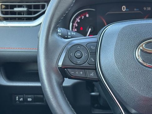 Used 2024 Toyota RAV4 Adventure image 17