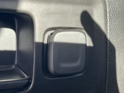 Used 2018 Chevrolet Silverado 1500 LT w/ All Star Edition image 17