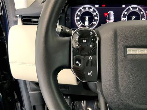 Used 2020 Land Rover Discovery Sport SE AWD/4WD image 21