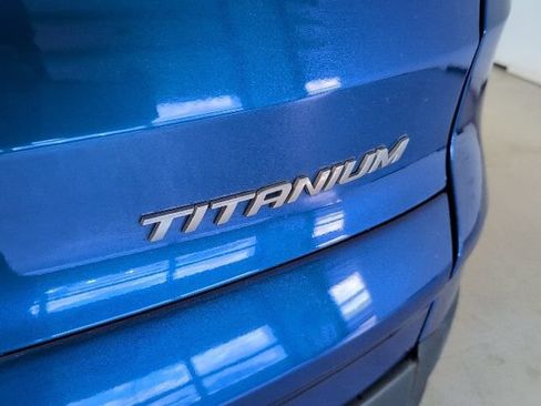 Used 2017 Ford Escape Titanium AWD/4WD image 36