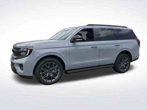 New 2026 Ford Expedition Platinum w/ Stealth Appearance Package AWD/4WD image 5