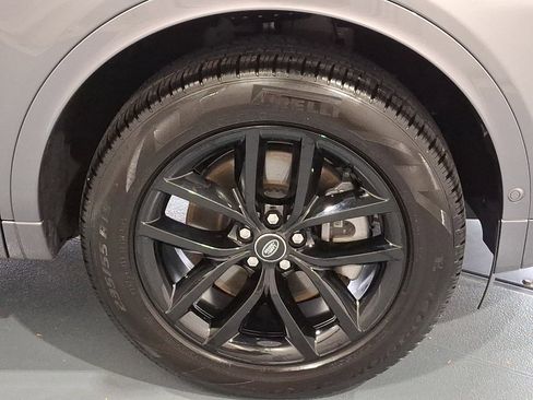 Certified 2025 Land Rover Discovery Sport S AWD/4WD image 7