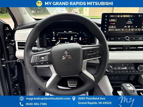New 2026 Mitsubishi Outlander SEL AWD/4WD image 22