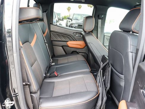Used 2023 GMC Canyon AT4 AWD/4WD image 18