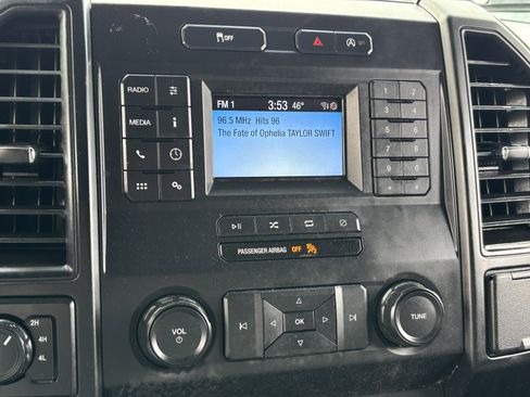 Used 2019 Ford F150 XL w/ Equipment Group 101A Mid image 6