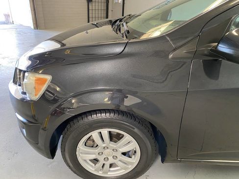 Used 2013 Chevrolet Sonic LT image 12