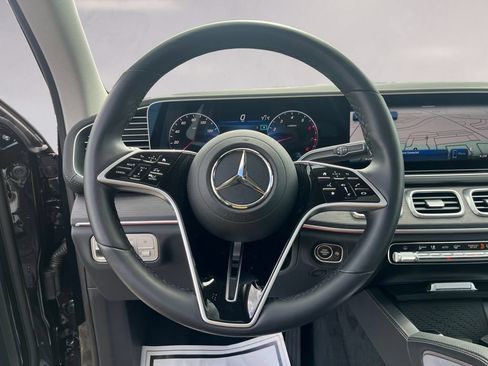 Certified 2026 Mercedes-Benz GLS 450 4MATIC image 12