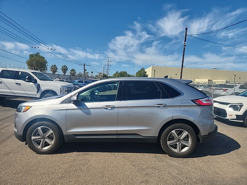 Used 2023 Ford Edge SEL w/ Convenience Package AWD/4WD image 9