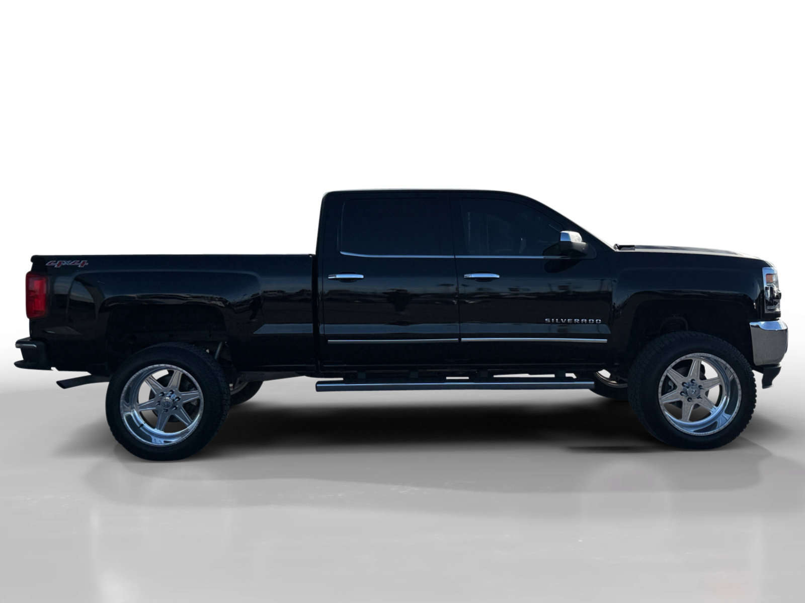 Used 2017 Chevrolet Silverado 1500 LTZ w/ Sport Package AWD/4WD image 6