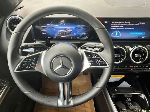 New 2026 Mercedes-Benz GLA 250 4MATIC image 8