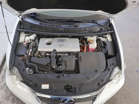 Used 2016 Lexus CT 200h w/ Seat Comfort Package FWD image 12