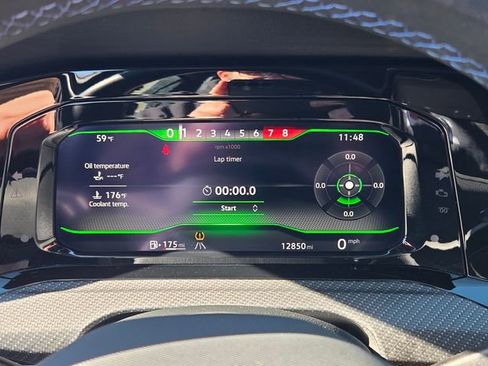 Used 2024 Volkswagen Golf R image 14