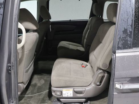 Used 2015 Honda Odyssey EX image 21