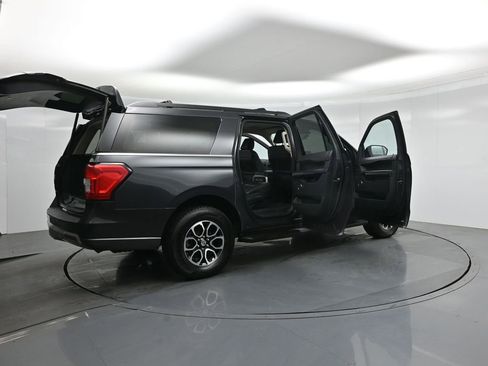 Certified 2024 Ford Expedition Max XLT image 6