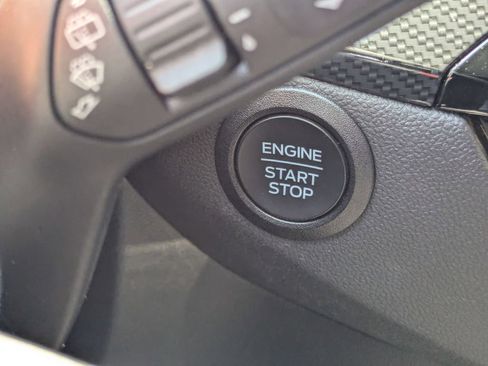 Used 2025 Ford Escape ST-Line AWD/4WD image 24