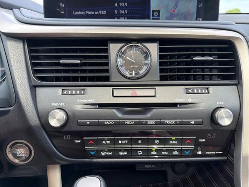 Used 2022 Lexus RX 350 AWD w/ Luxury Package image 20