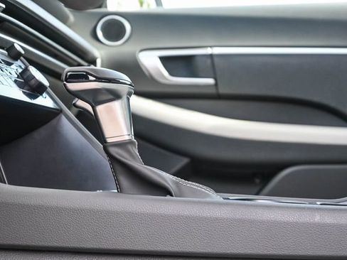 Certified 2025 Hyundai Sonata SE image 24