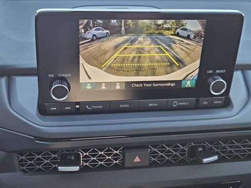 Certified 2025 Honda Accord SE image 17