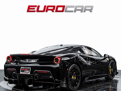 Used 2019 Ferrari 488 Pista Coupe image 5