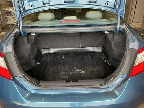 Used 2011 Honda Civic EX image 16
