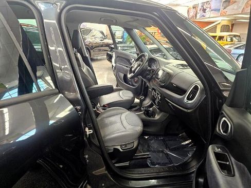 Used 2017 FIAT 500L Trekking image 31