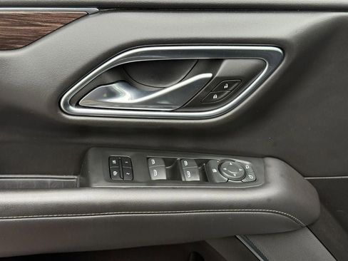 Used 2021 Chevrolet Tahoe LT AWD/4WD image 17