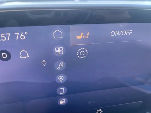 Used 2024 Buick Envision Preferred AWD/4WD image 27