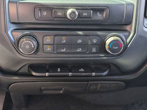 Used 2018 Chevrolet Silverado 1500 Custom w/ Custom Value Package RWD image 15