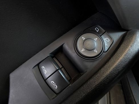 Used 2023 Chevrolet Camaro LT RWD image 18