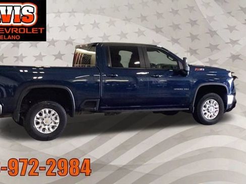 Used 2021 Chevrolet Silverado 3500 LT w/ All Star Edition AWD/4WD image 3