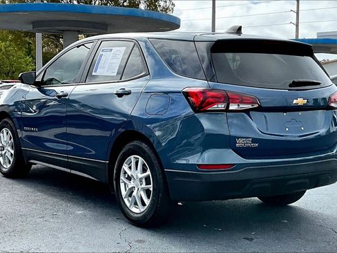 Certified 2024 Chevrolet Equinox LS FWD image 3