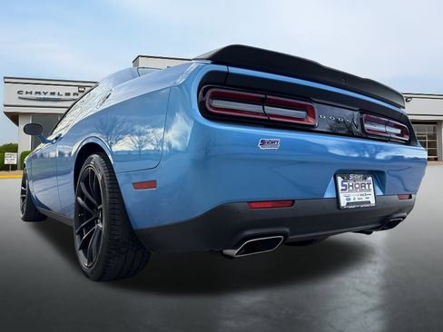 Used 2023 Dodge Challenger R/T w/ Plus Package image 15