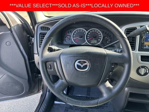 Used 2004 MAZDA Tribute LX w/ Premium Audio Pkg FWD image 11