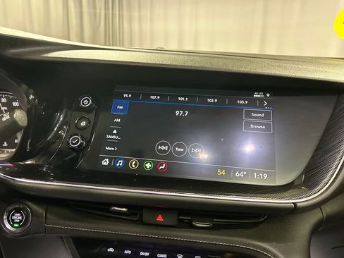 Used 2023 Buick Envision Essence w/ Sport Touring Package AWD/4WD image 17