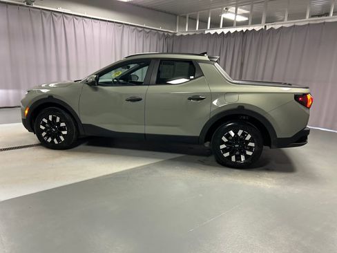 Used 2025 Hyundai Santa Cruz SEL image 4