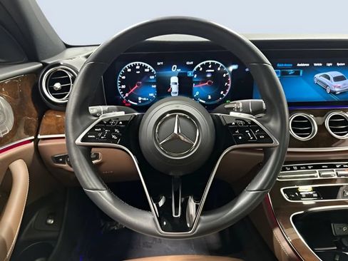 Certified 2022 Mercedes-Benz E 350 4MATIC Sedan image 16