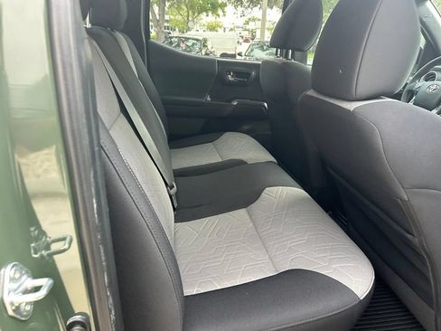 Used 2022 Toyota Tacoma TRD Sport RWD image 34