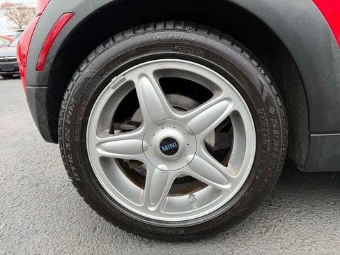 Used 2010 MINI Cooper Convertible image 10