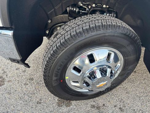 New 2026 Chevrolet Silverado 3500 LTZ w/ LTZ Convenience Package image 37