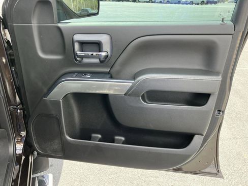 Used 2019 Chevrolet Silverado 1500 LT w/ All Star Edition image 32