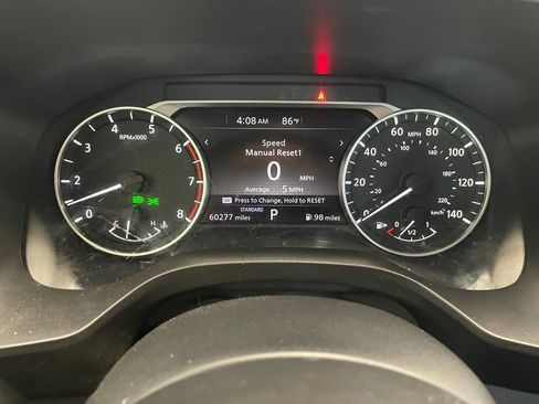 Certified 2022 Nissan Rogue SV FWD image 7