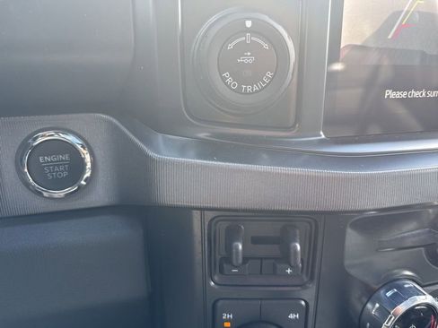 Used 2025 Ford F450 Platinum w/ FX4 Off-Road Package image 23