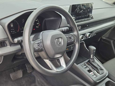 Used 2024 Honda CR-V EX image 2