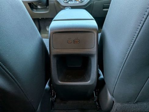 Used 2024 Buick Envista Sport Touring w/ Convenience I Package FWD image 15