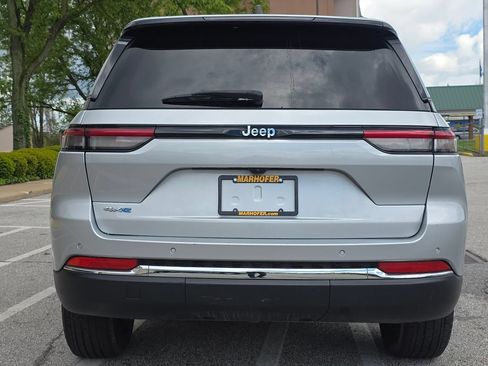 Used 2023 Jeep Grand Cherokee 4WD 4xe image 19