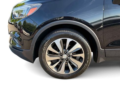 Used 2017 Buick Encore Essence AWD/4WD image 8