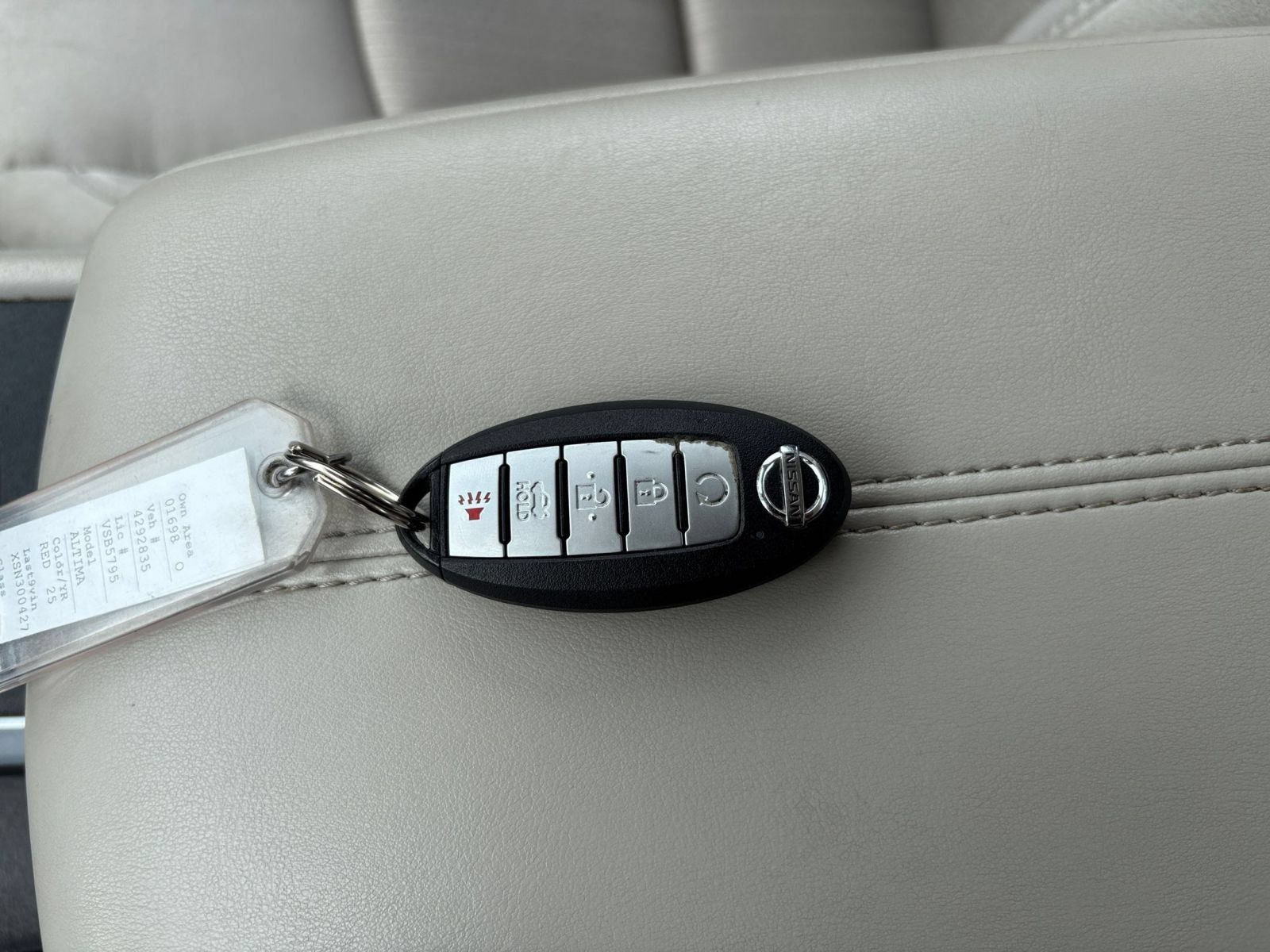 Used 2025 Nissan Altima 2.5 SV FWD image 20